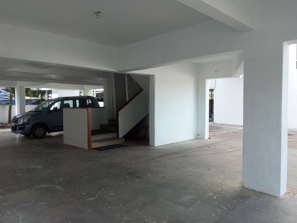 Hotel Guruji Alībāg Esterno foto